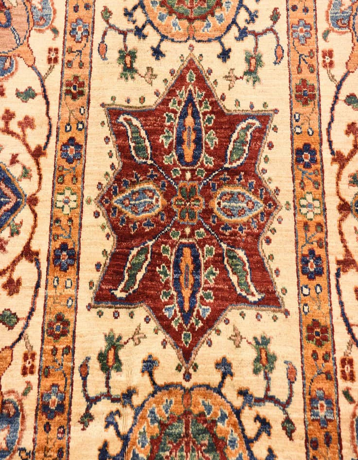 Detail image of  5' 1 x 6' 5  Hand Knotted Ariana Ziegler Rug
