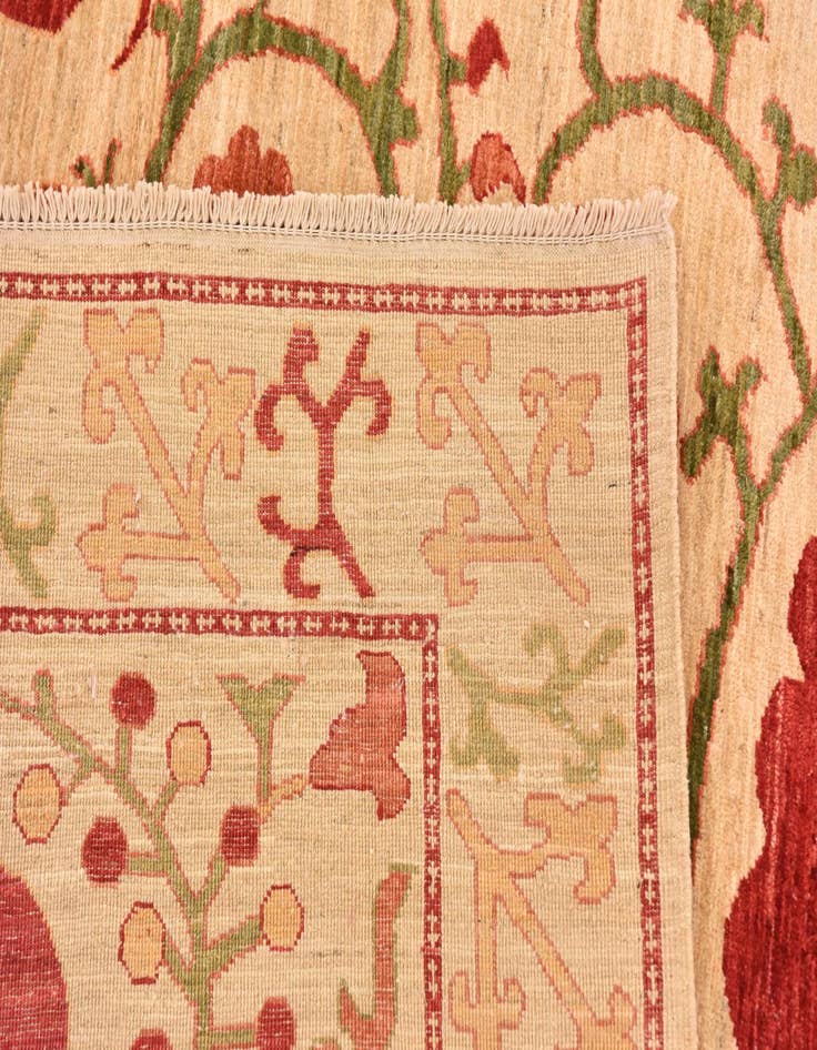 Detail image of  8' 4 x 10' 5  Hand Knotted Ariana Ziegler Rug