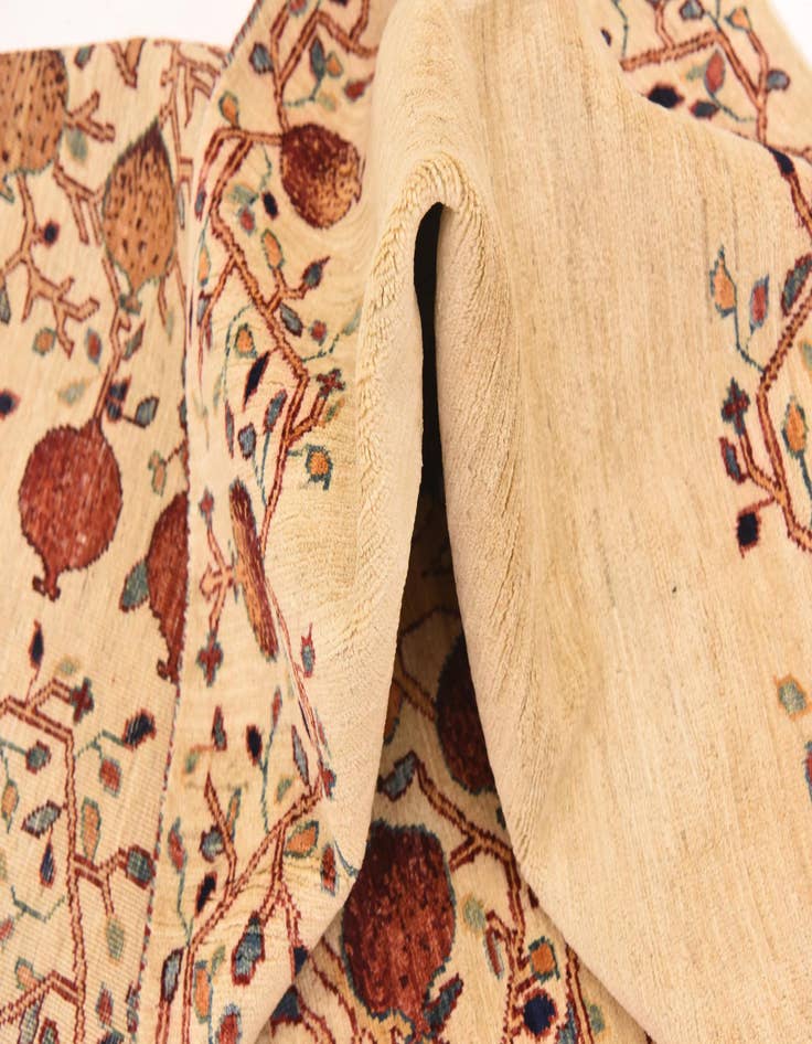 Detail image of  6' 4 x 9' 5  Hand Knotted Ariana Ziegler Wool Rug