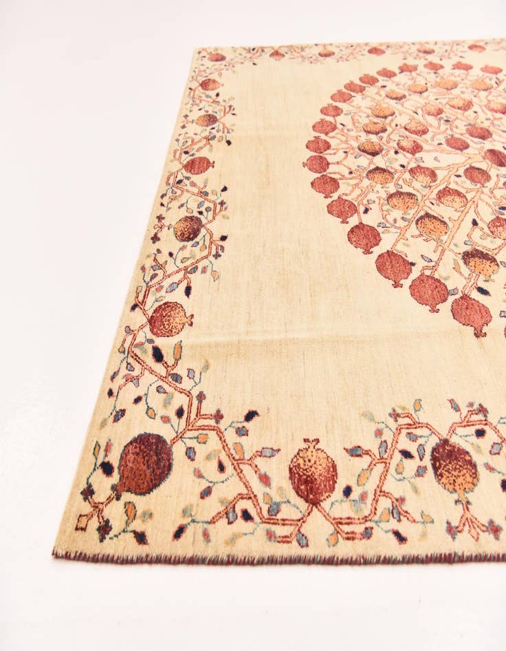 Detail image of  6' 4 x 9' 5  Hand Knotted Ariana Ziegler Wool Rug