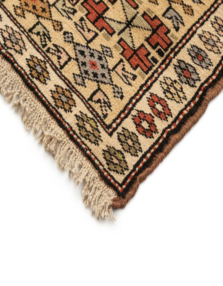 Detail image of  3' x 4' 8  Hand Woven Balouch Wool Rug