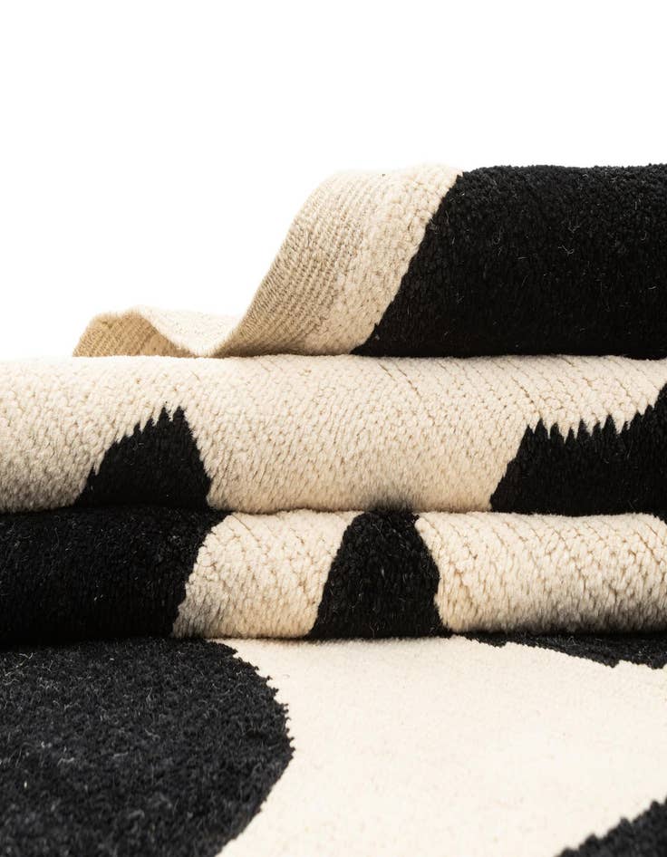 Detail image of  9' 3 x 12' 4  Hand Knotted Beni Marok Rug