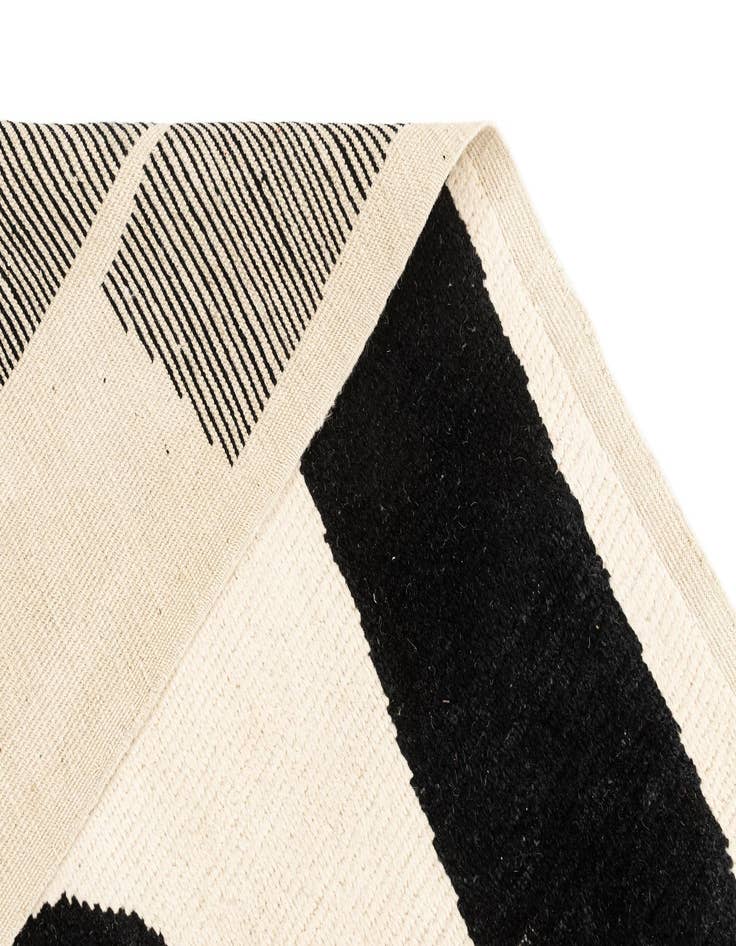 Detail image of  9' 3 x 12' 4  Hand Knotted Beni Marok Rug