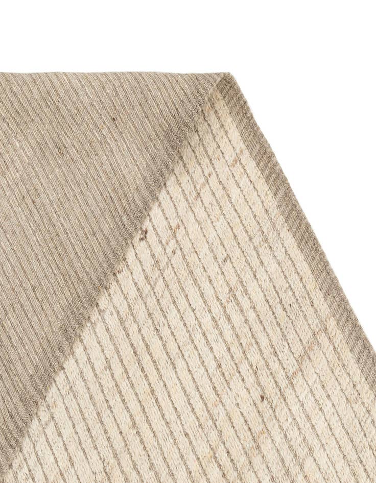 Detail image of  8' 10 x 12' 2  Hand Knotted Beni Marok Rug