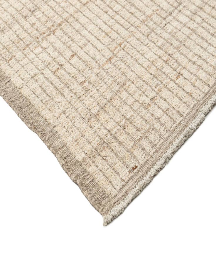 Detail image of  8' 10 x 12' 2  Hand Knotted Beni Marok Rug