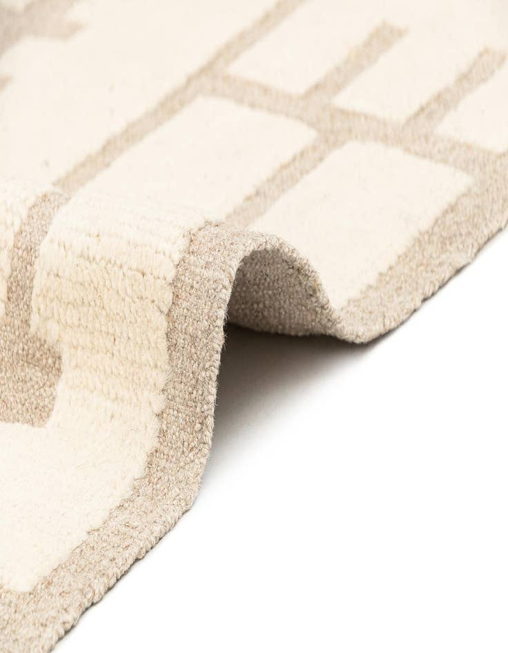 Detail image of  8' 3 x 10'  Hand Knotted Beni Marok Rug