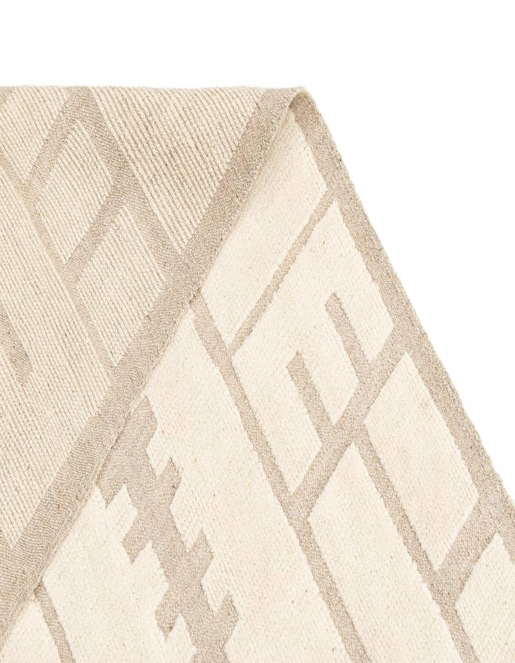 Detail image of  8' 3 x 10'  Hand Knotted Beni Marok Rug