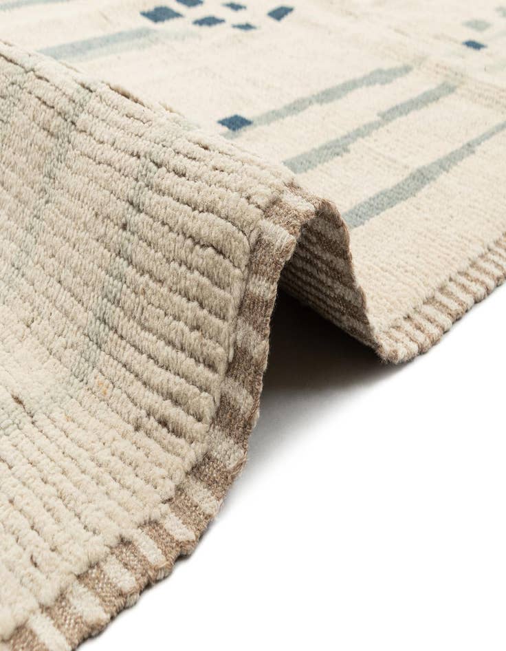 Detail image of  8' 2 x 10'  Hand Knotted Beni Marok Rug