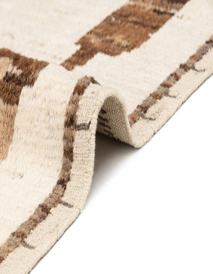 Detail image of  9' 11 x 13' 7  Hand Knotted Beni Marok Rug