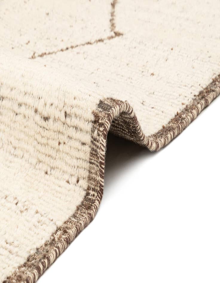 Detail image of 8' 11 x 12' 7 Beni Marok Rug