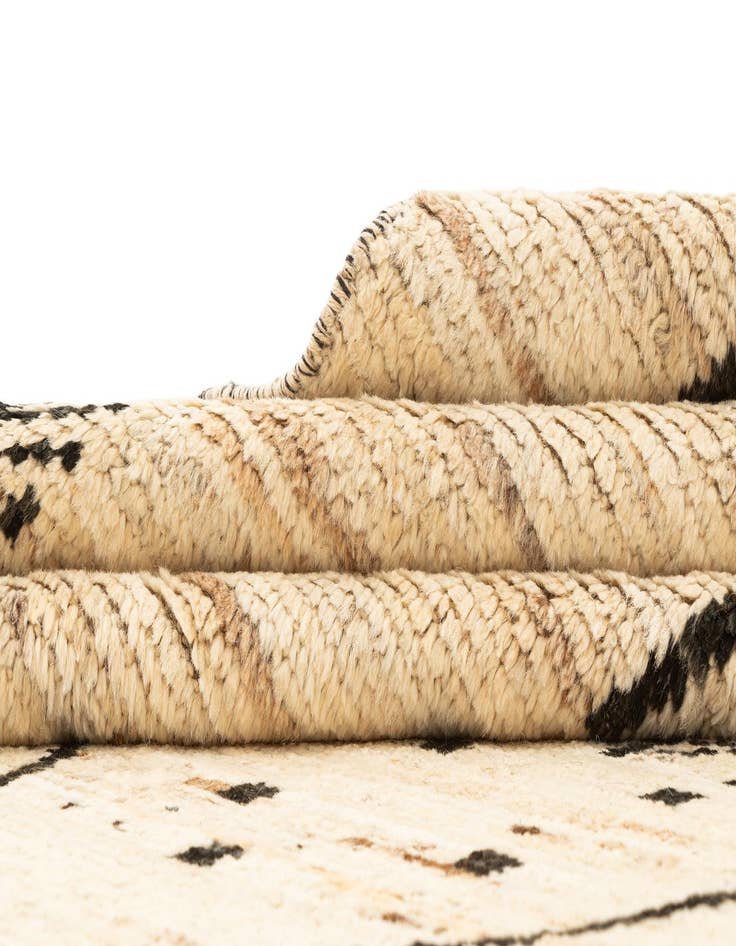 Detail image of  10' 3 x 13' 6 Beni Marok Rug