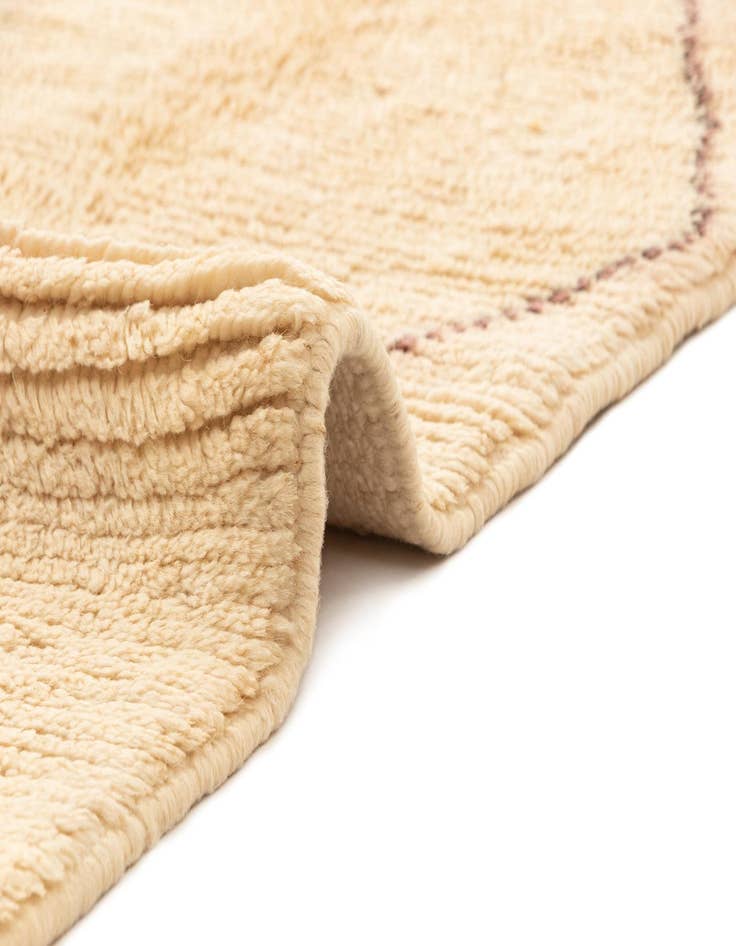 Detail image of  6' 6 x 9' 6 Berber Rug