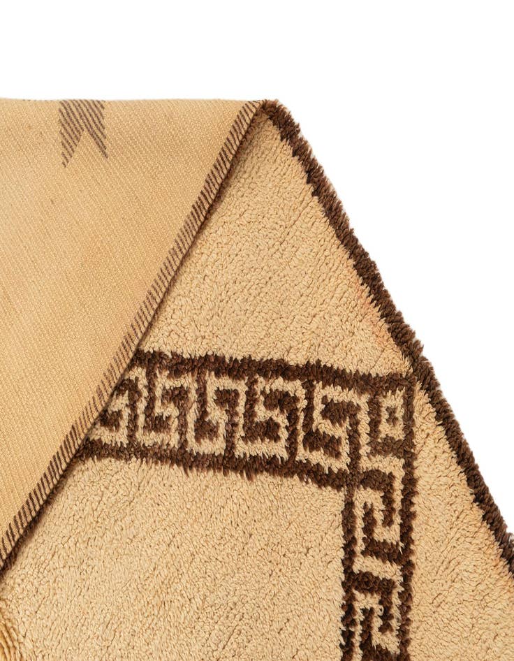Detail image of  5' 10 x 10' 9 Berber Rug