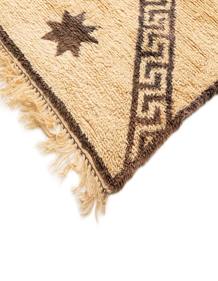 Detail image of  5' 10 x 10' 9 Berber Rug