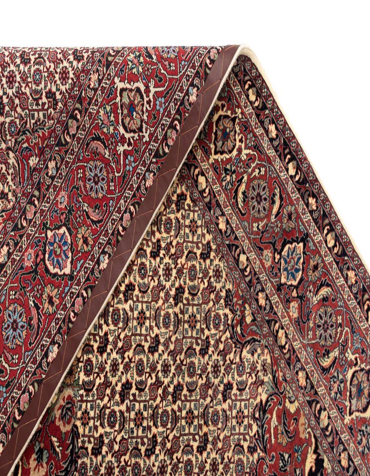 Detail image of  6' 8 x 7' 10 Bidjar Wool Rug