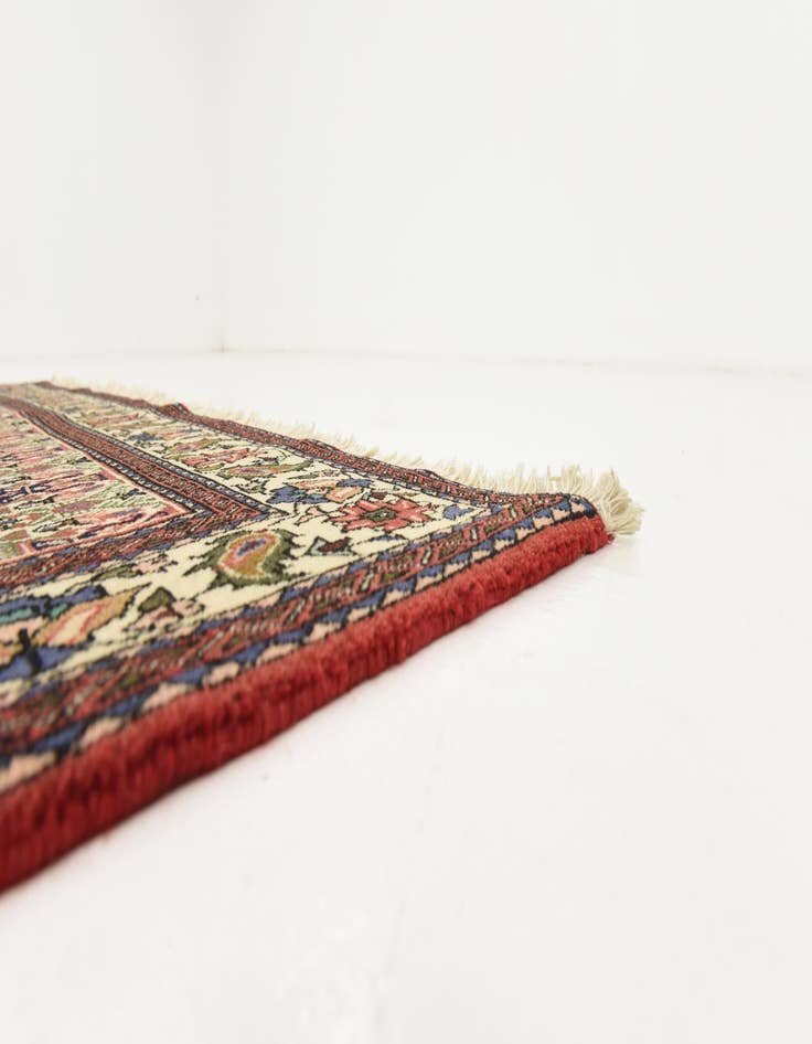 Detail image of  5' 2 x 6' 8  Hand Knotted Bidjar Persian Rug