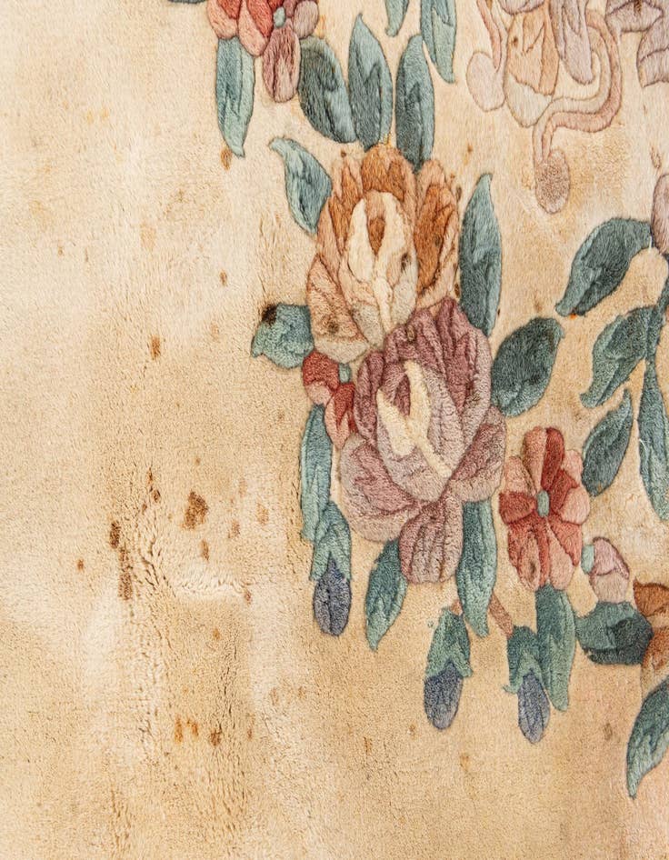 Detail image of  8' 7 x 11' 8  Hand Knotted Carved Pekin Wool Rug