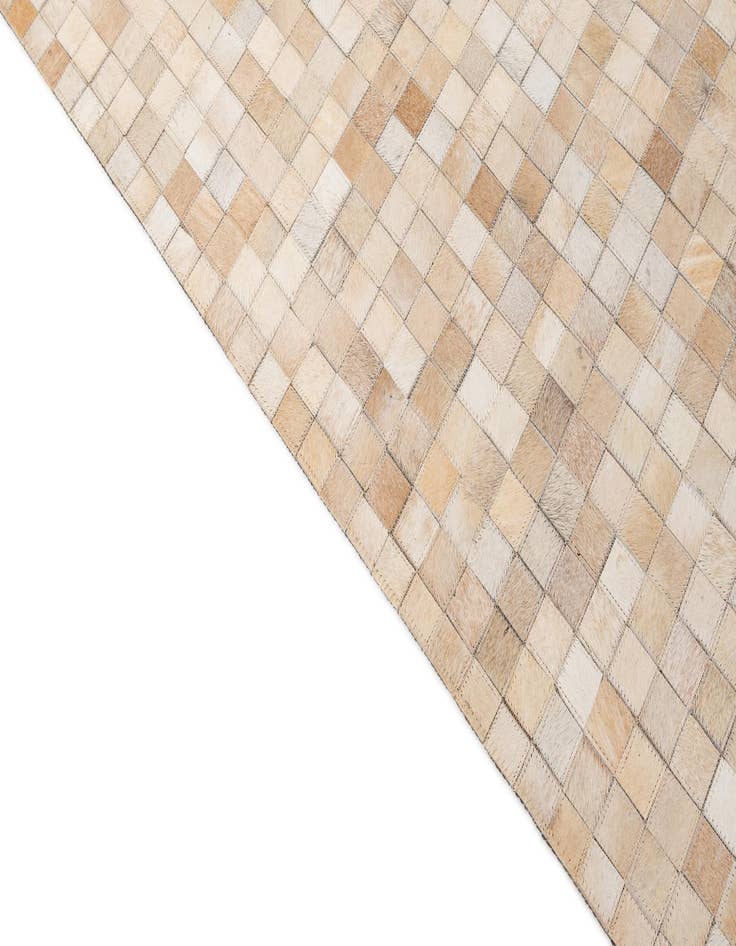 Detail image of  5' 1 x 8' Cowhide - Patchwork Rug