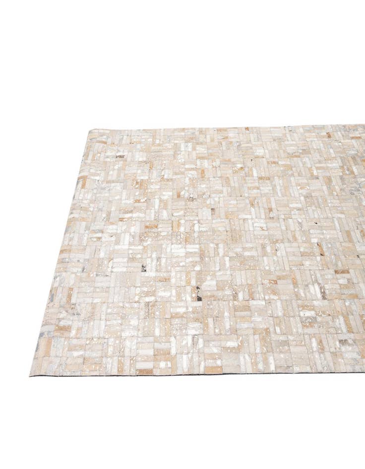 Detail image of  4' 11 x 8' Cowhide - Patchwork Rug