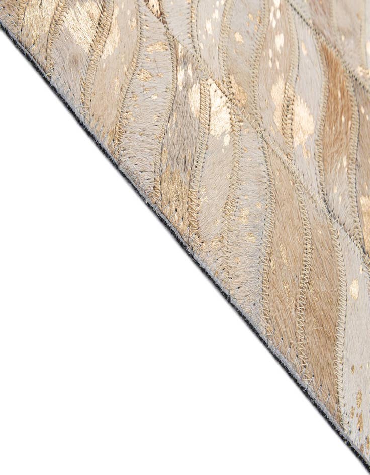 Detail image of  5' x 8' Cowhide - Patchwork Rug