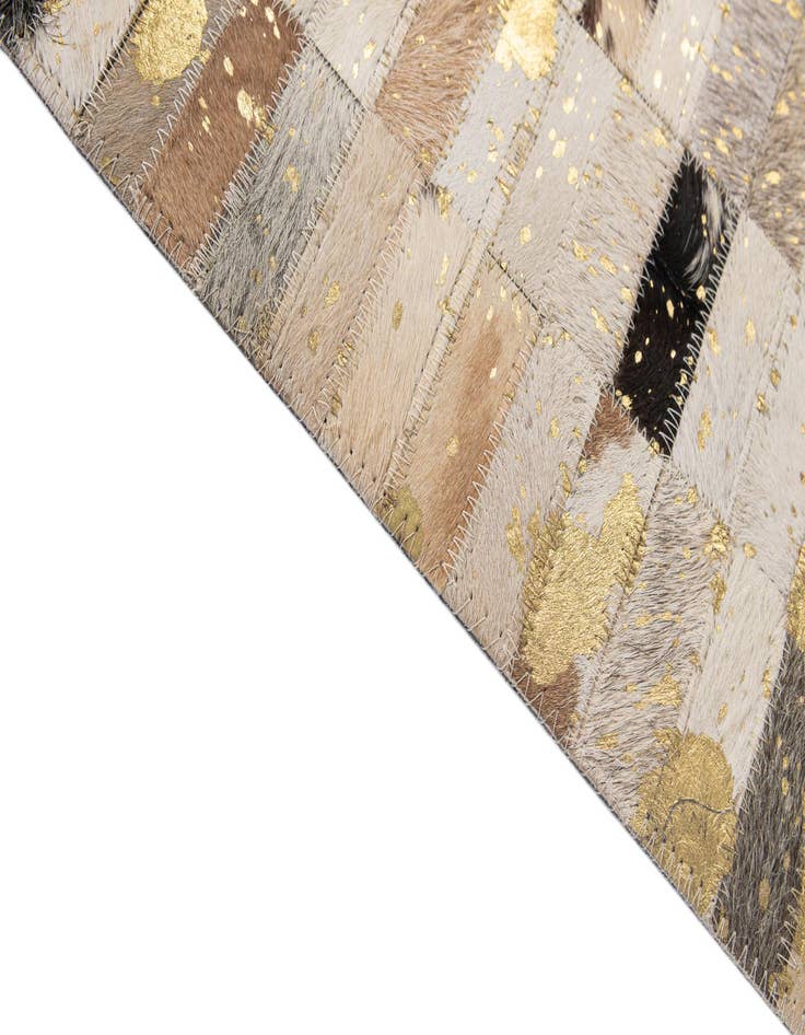Detail image of  4' 11 x 7' 11 Cowhide - Patchwork Rug