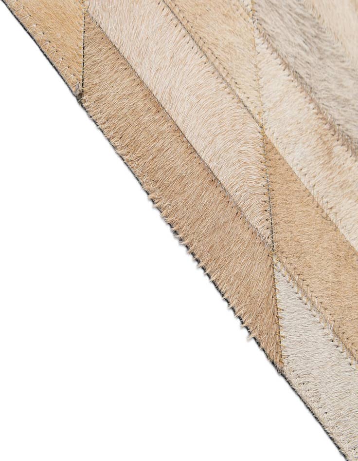 Detail image of  5' 1 x 7' 11 Cowhide - Patchwork Rug