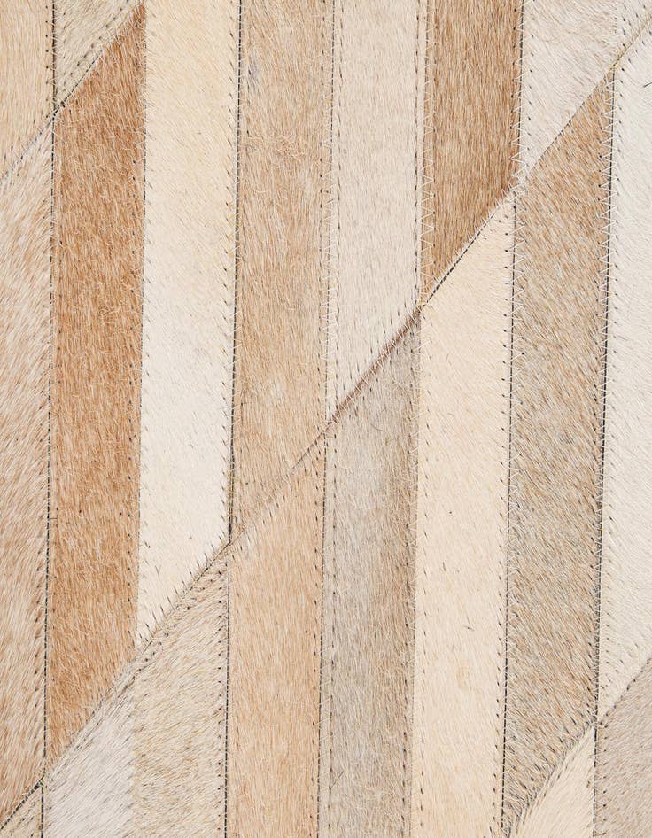 Detail image of  5' 1 x 7' 11 Cowhide - Patchwork Rug