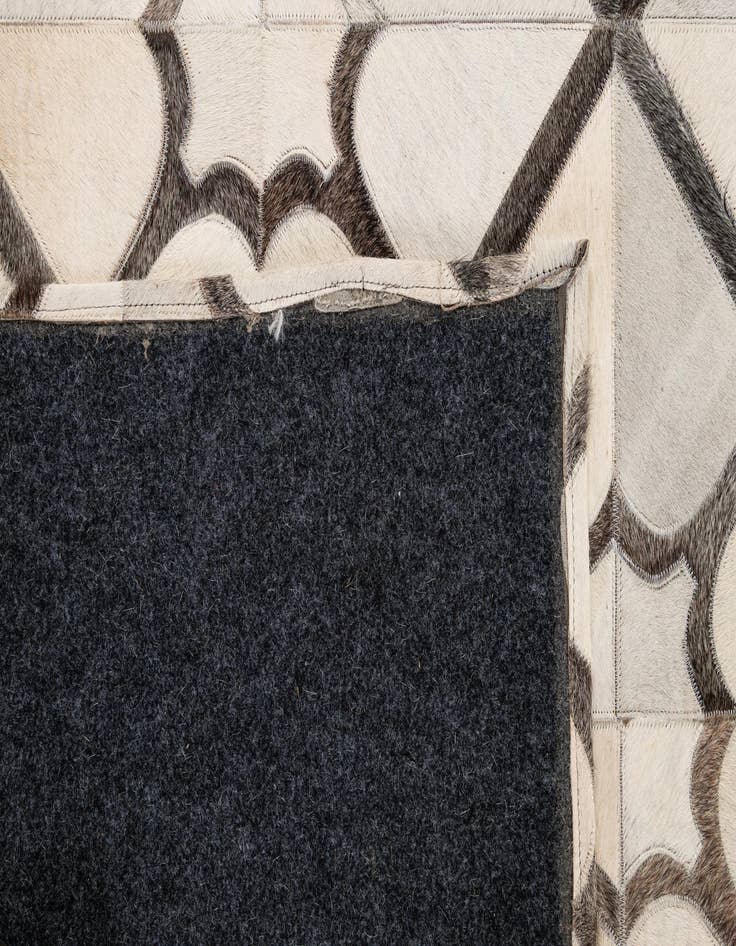 Detail image of  5' x 7' 11 Cowhide - Patchwork Rug