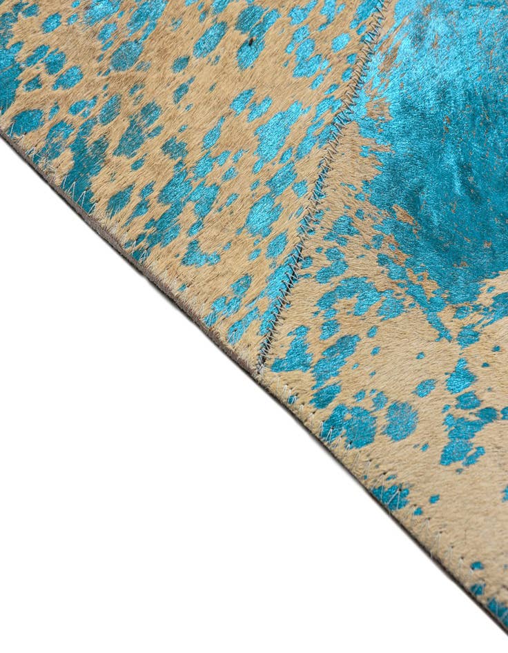Detail image of  5' 1 x 8' 1 Cowhide Rug
