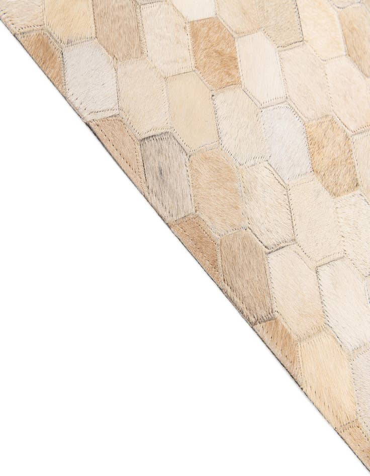 Detail image of  6' 9 x 9' 11 Cowhide Stocks Rug