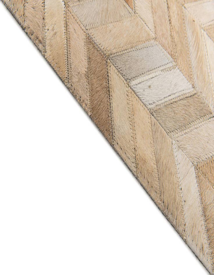 Detail image of  5' 1 x 8' Cowhide Stocks Rug