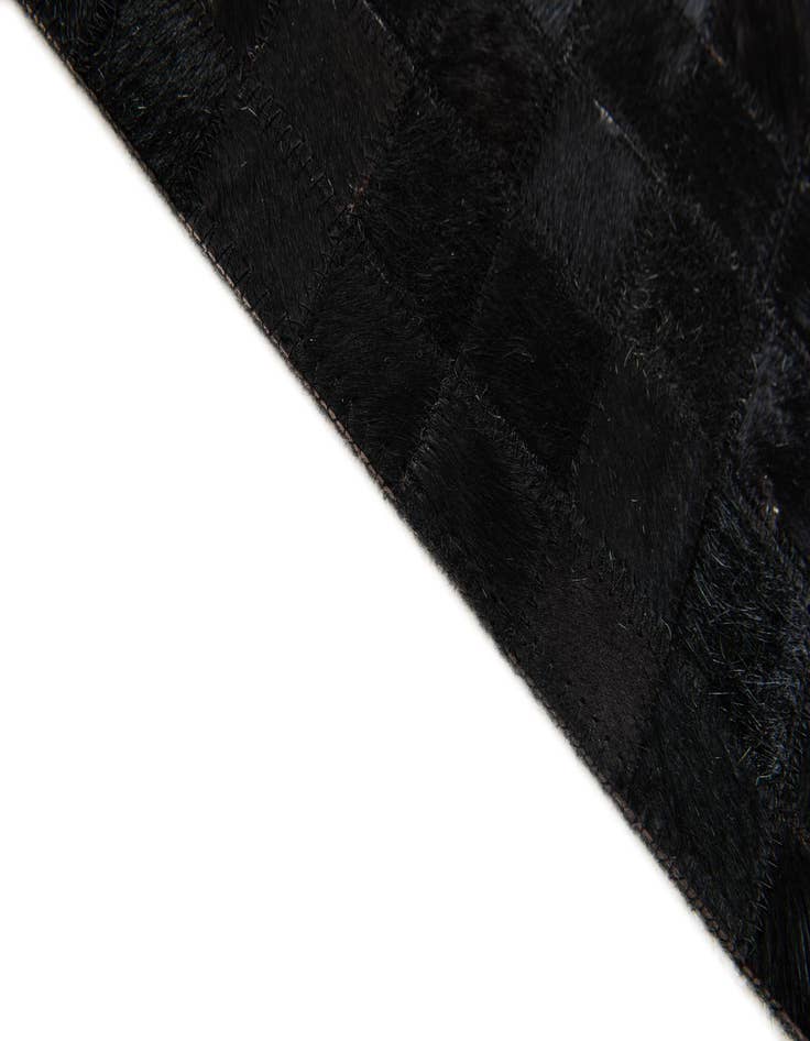 Detail image of  5' 1 x 8' Cowhide Stocks Rug