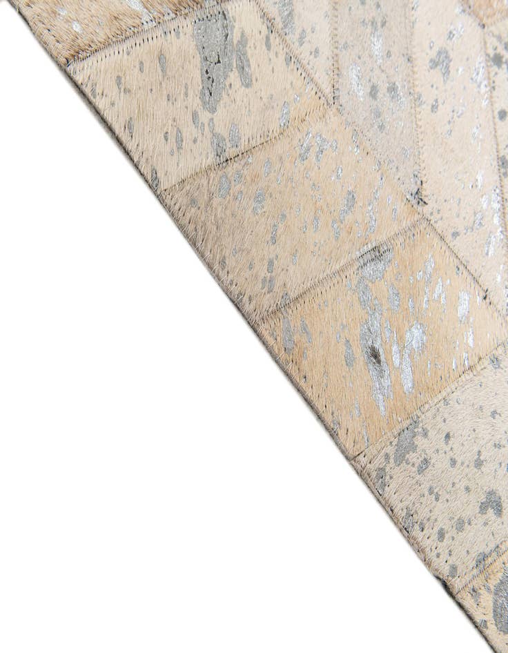 Detail image of  4' 11 x 7' 11 Cowhide Stocks Rug