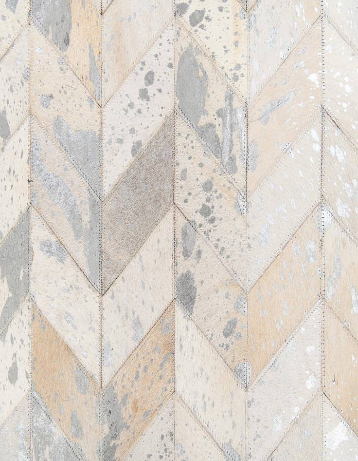 Detail image of  4' 11 x 7' 11 Cowhide Stocks Rug