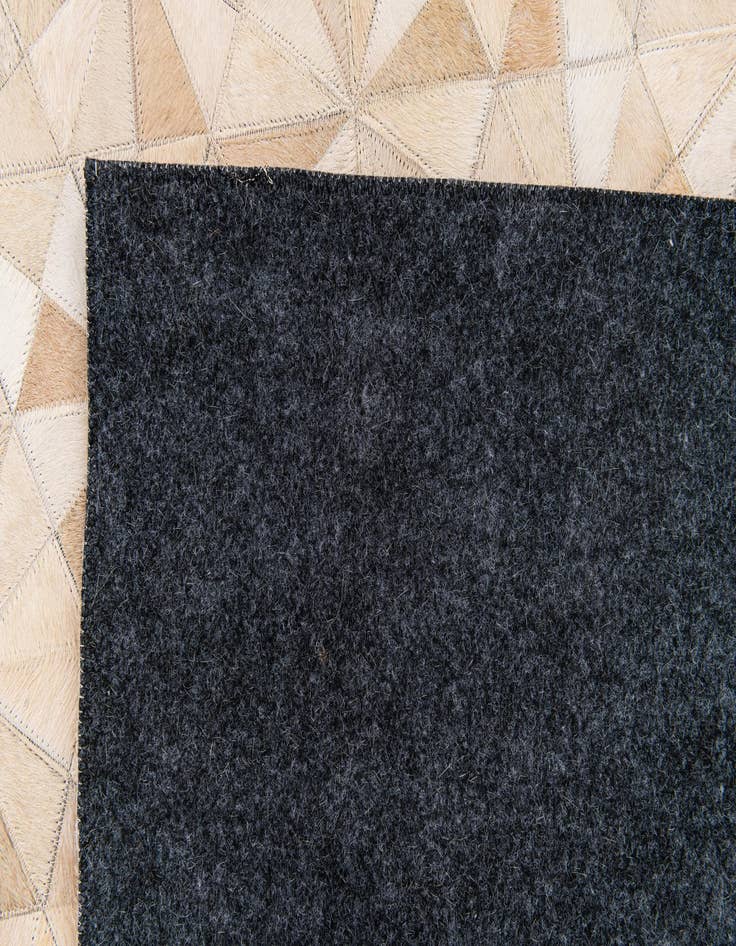 Detail image of  6' 8 x 9' 8 Cowhide Stocks Rug