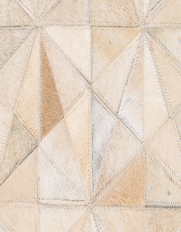 Detail image of  6' 8 x 9' 8 Cowhide Stocks Rug