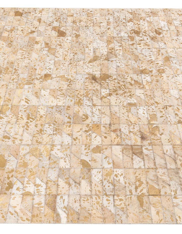 Detail image of  4' 8 x 6' 6 Cowhide Stocks Rug