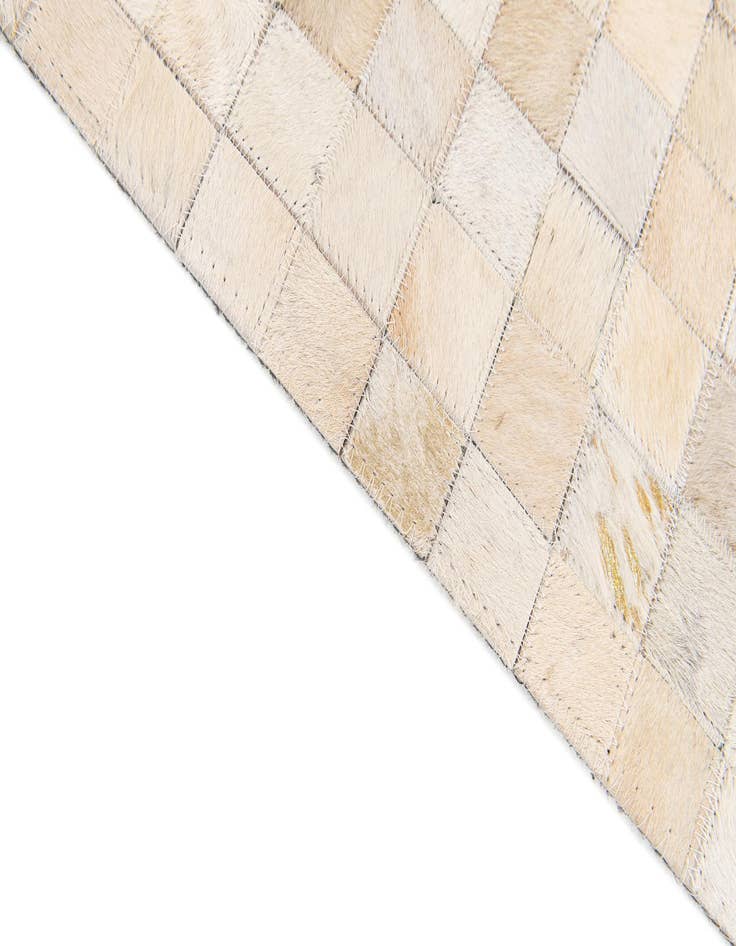 Detail image of  4' x 5' 8 Cowhide Stocks Rug