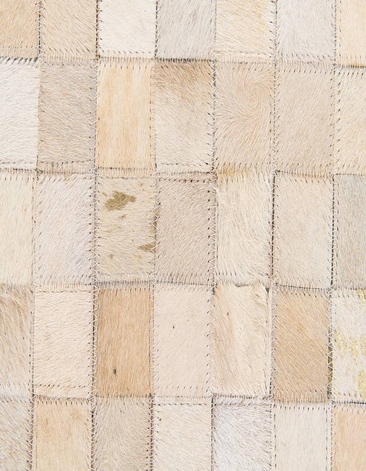 Detail image of  4' x 5' 7 Cowhide Stocks Rug