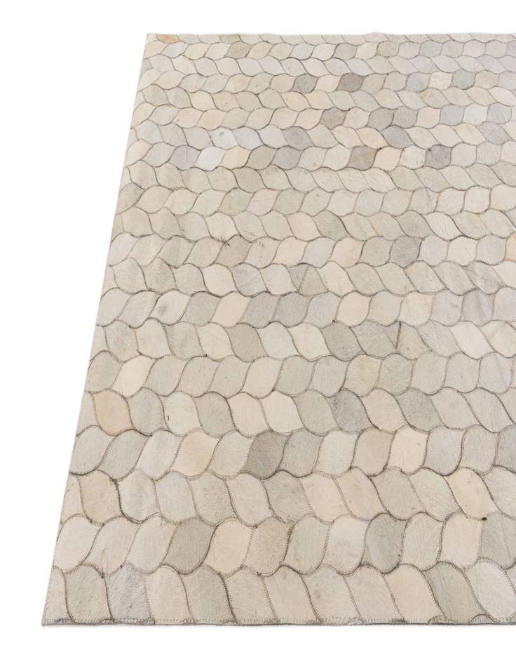 Detail image of  4' 1 x 6' Cowhide Stocks Rug