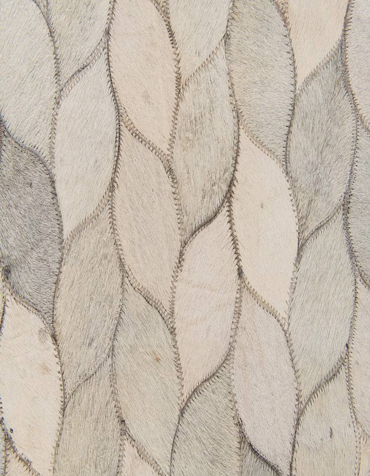 Detail image of  4' 1 x 6' Cowhide Stocks Rug