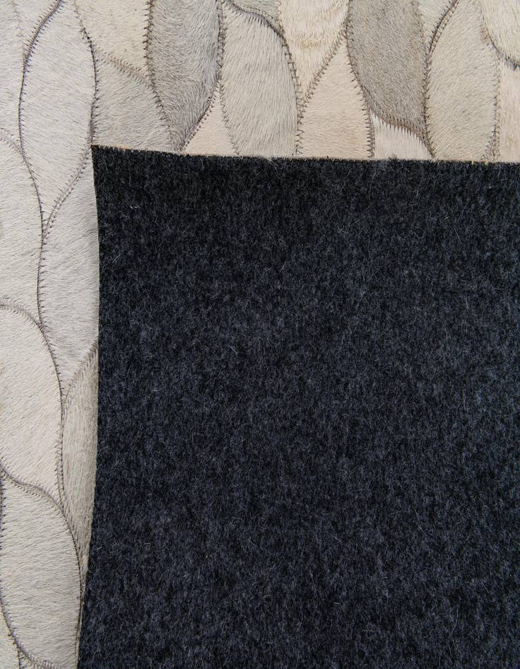 Detail image of  4' 1 x 6' Cowhide Stocks Rug