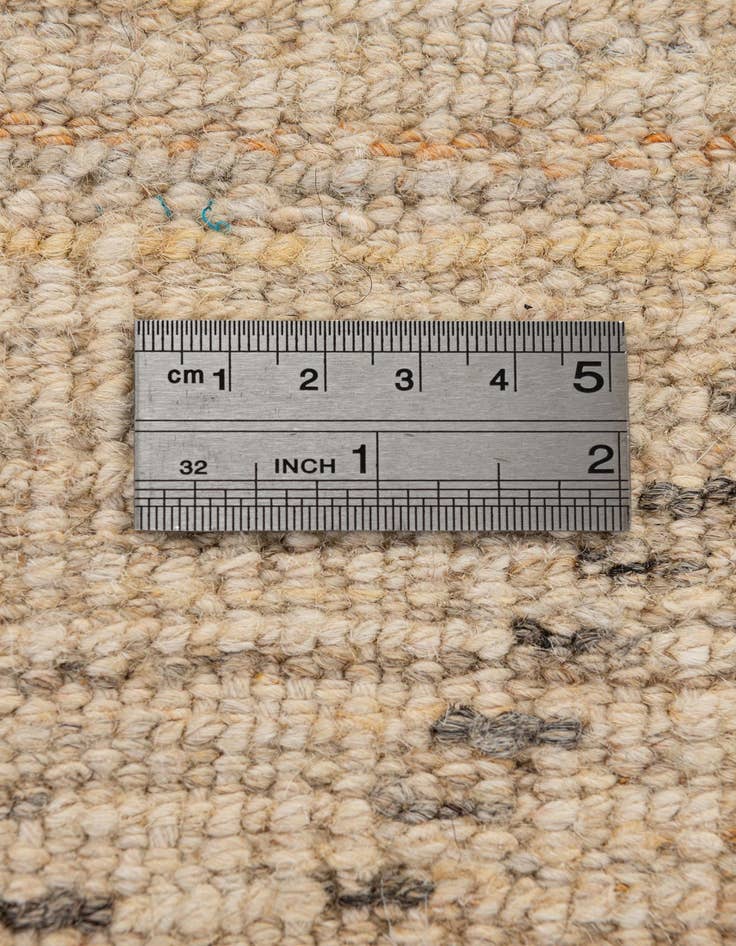 Detail image of  6' 4 x 9' 4  Hand Knotted Darya Wool Rug