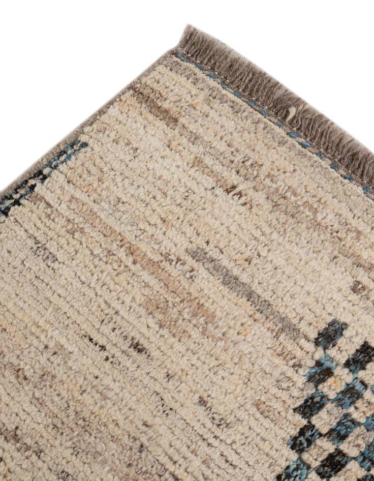 Detail image of  6' 6 x 9' 7  Hand Knotted Darya Wool Rug