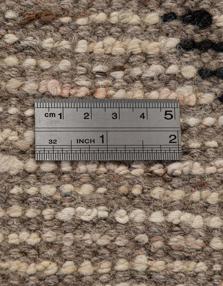 Detail image of  6' 8 x 9' 11  Hand Knotted Darya Wool Rug