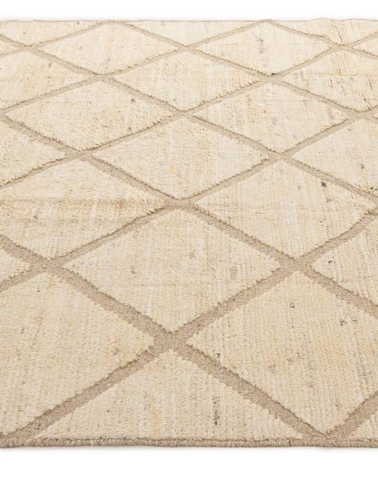 Detail image of  6' 1 x 9' 4  Hand Knotted Darya Wool Rug