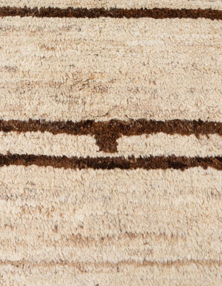 Detail image of  7' x 9' 11  Hand Knotted Darya Wool Rug