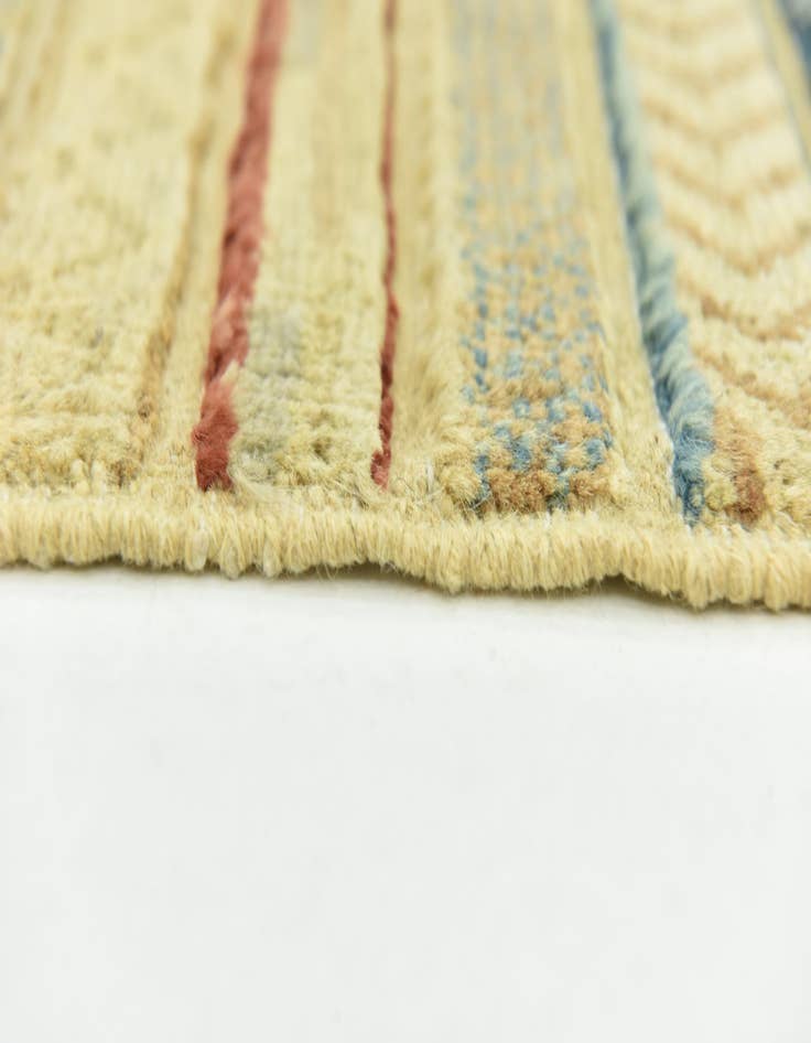 Detail image of  3' 4 x 5' 1  Hand Knotted Darya Rug