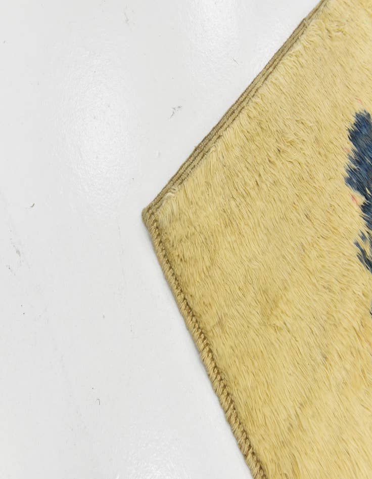 Detail image of  6' 9 x 9'  Hand Knotted Darya Wool Rug