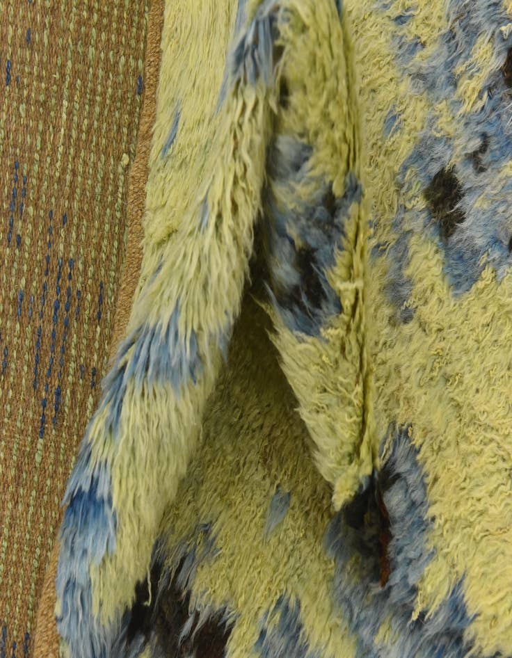 Detail image of  4' 10 x 6'  Hand Knotted Darya Wool Rug